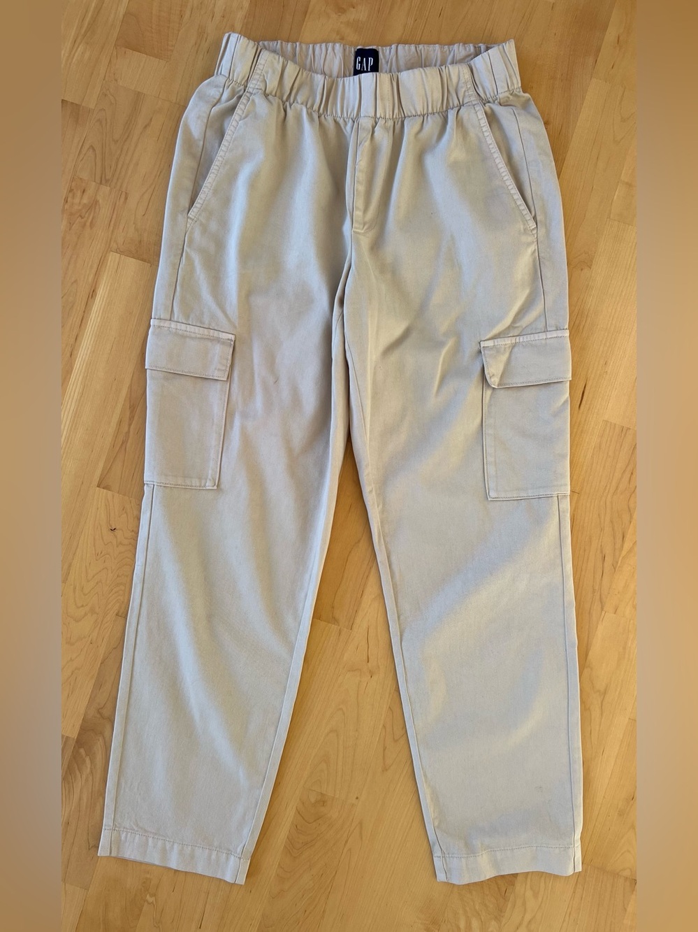 GAP Women's Light Beige Cargo Pants